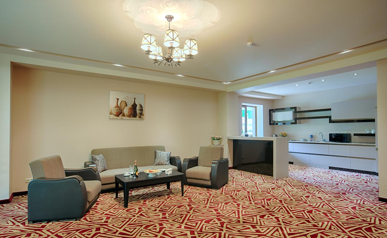 Aghveran Ararat Resort Hotel Arzakan ภายนอก รูปภาพ